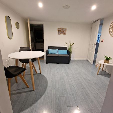 Chambre Chez L Habitant Petit Dejeuner Compris Фрежус Екстер'єр фото