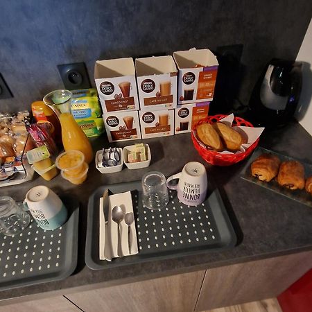 Chambre Chez L Habitant Petit Dejeuner Compris Фрежус Екстер'єр фото