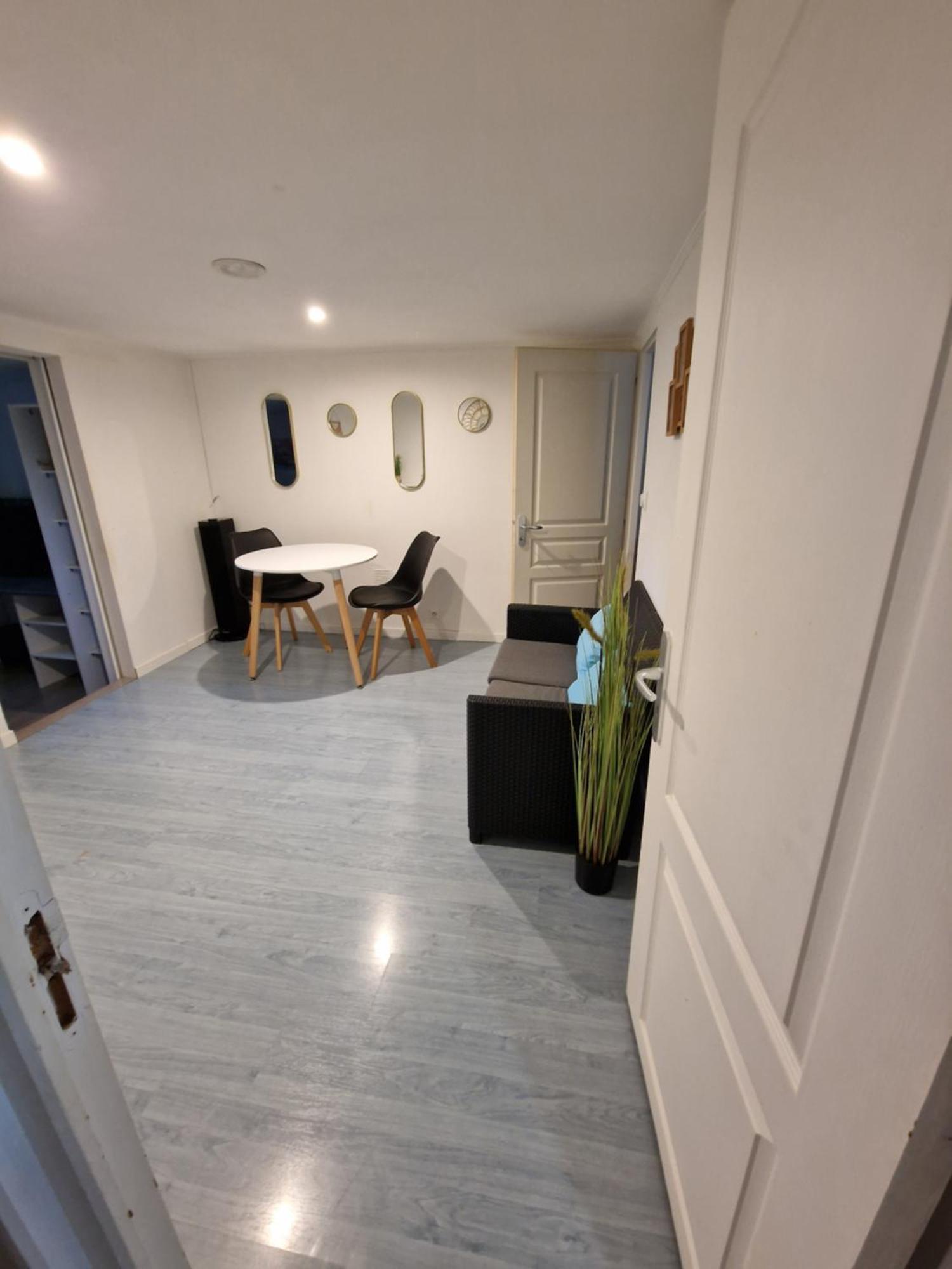 Chambre Chez L Habitant Petit Dejeuner Compris Фрежус Екстер'єр фото