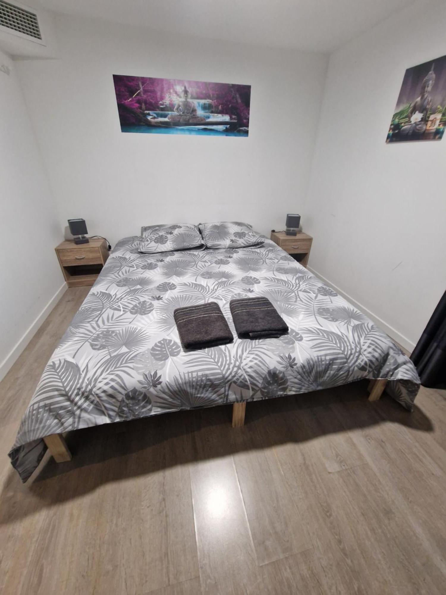 Chambre Chez L Habitant Petit Dejeuner Compris Фрежус Екстер'єр фото